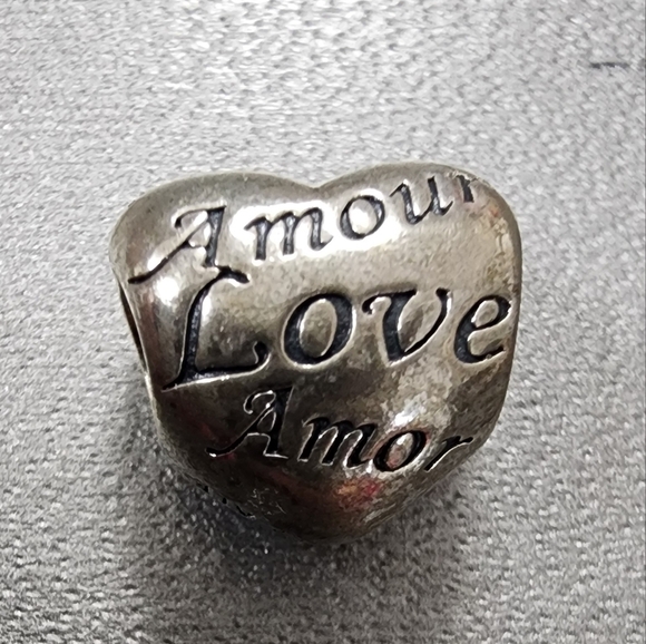Pandora Language of Love Charm - Picture 5 of 9